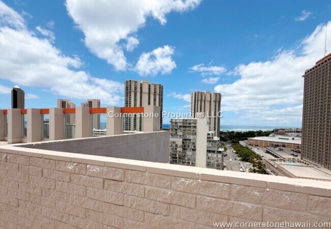 Building Photo - 475 Atkinson Dr