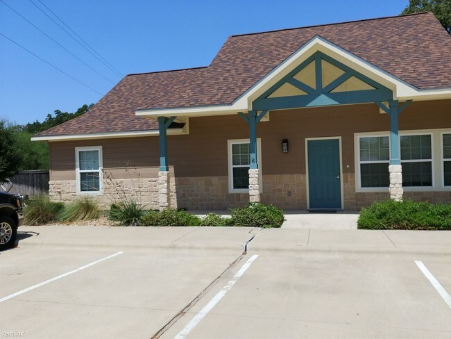 Building Photo - 2650 Beck St