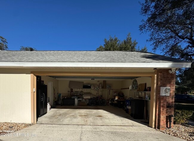 Building Photo - 421 Chicopee Ct