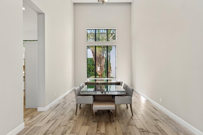 Building Photo - 2600 NW 69th St