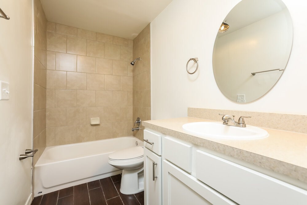 Building Photo - 503 Firewood Ave