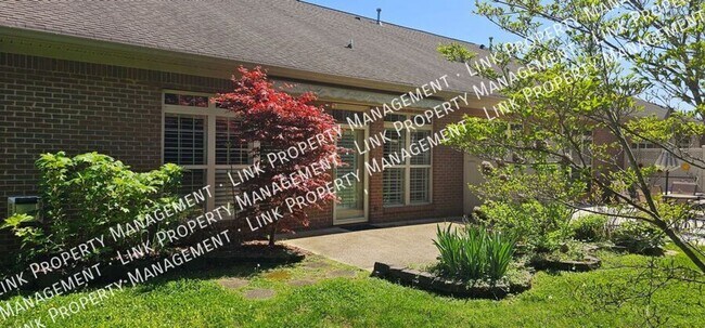 Building Photo - Coming Soon!  Almost 1800 sf Townhome in Hixson