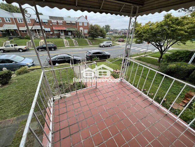 Building Photo - 2363 Searles Rd