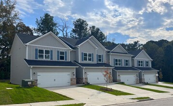 Building Photo - 244 Alston Ridge Dr