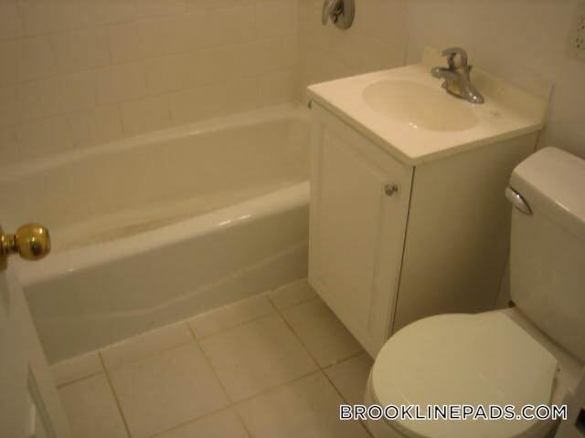 Building Photo - 78 St Paul St