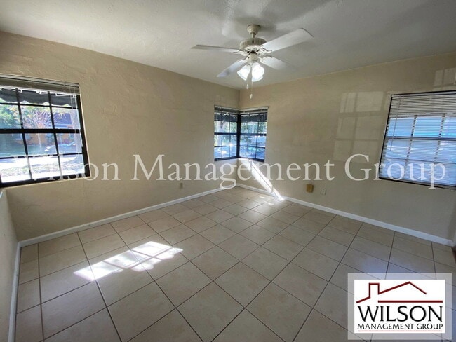 Building Photo - 419 Westminster St