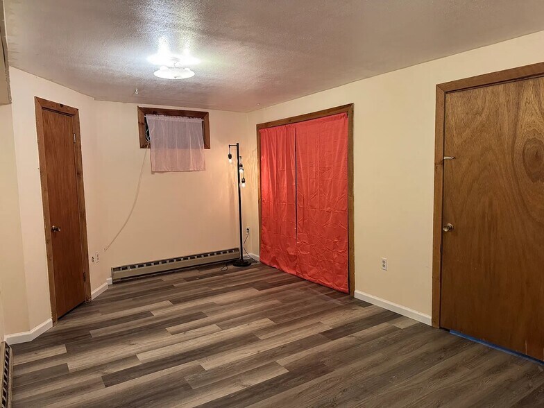 Building Photo - 78 Water St