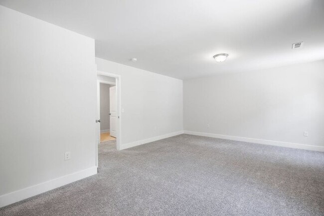 Building Photo - 11802 Wilderness Park Dr