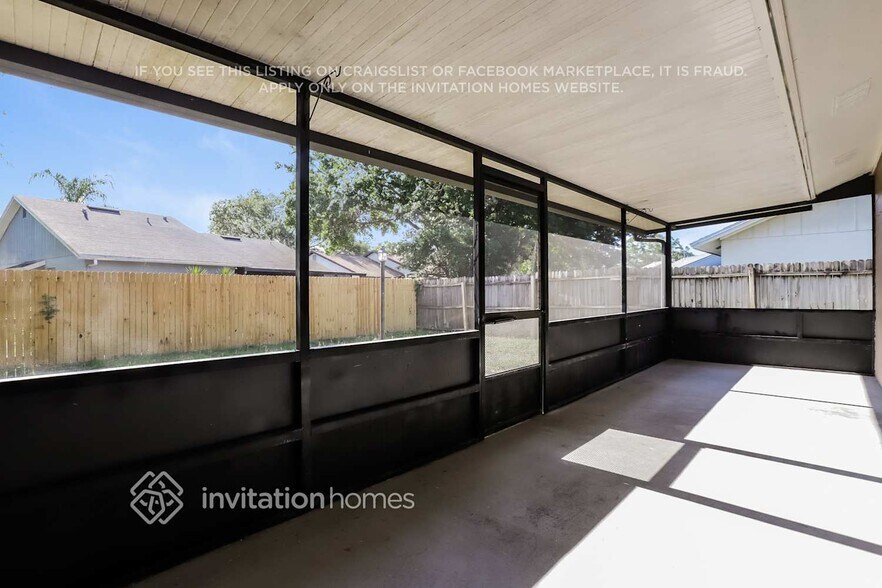 Building Photo - 1624 Gardner Dr