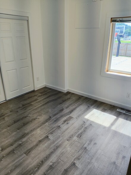 Bedroom 3 - 615 S Main St