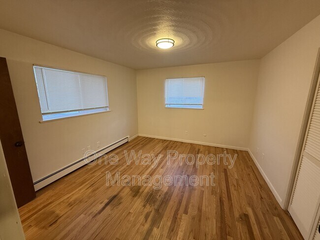 Building Photo - 2156 19th Ave