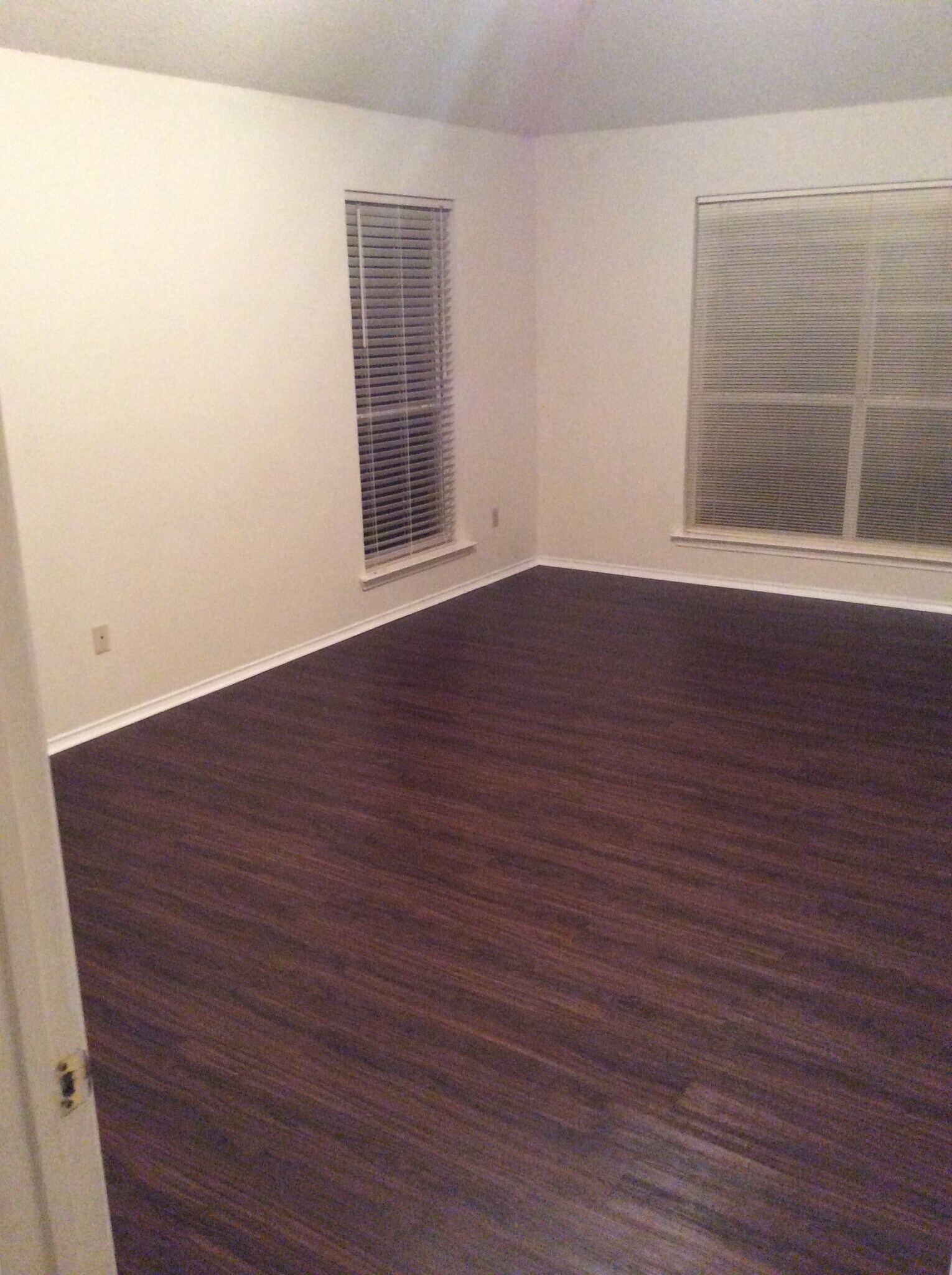 Building Photo - 2202 Bowie Ln