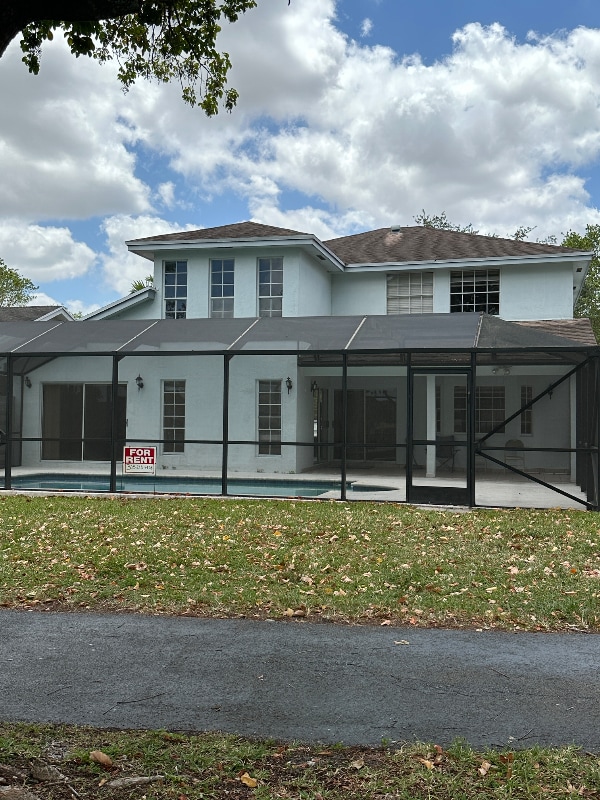 Primary Photo - 14481-Sw146 SW 146th Pl