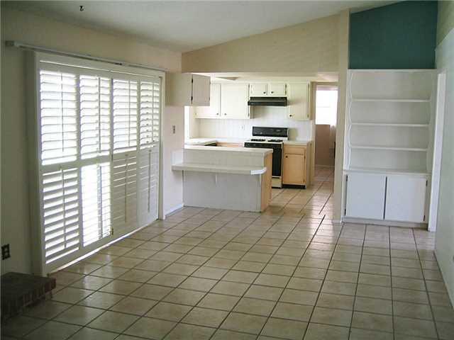 Building Photo - 6725 Paseo Redondo Ave