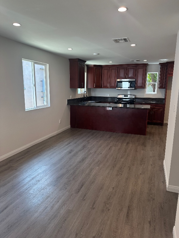 Building Photo - 3850 Boyce Ave