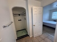 Building Photo - 1675 S State St