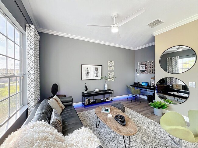 Building Photo - 13430 Meadow Bay Loop