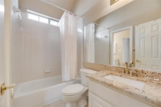Building Photo - 15127 Springwood Dr