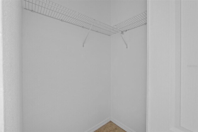 Building Photo - 10325 Manderley Way