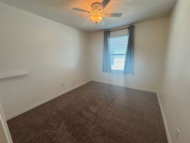 Building Photo - West Pensacola - Emerald Shores - 3 bedroo...