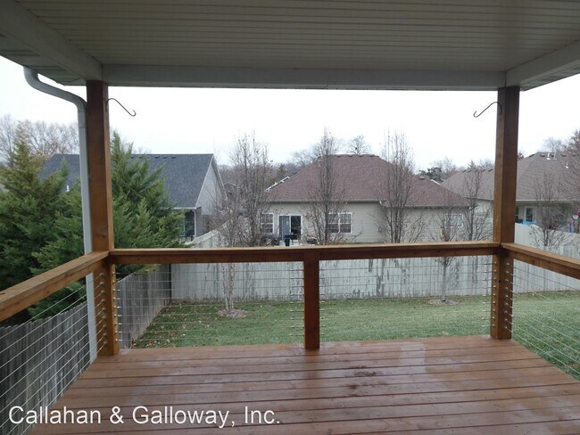 Building Photo - 3 br, 2 bath House - 305 Green Meadows circle