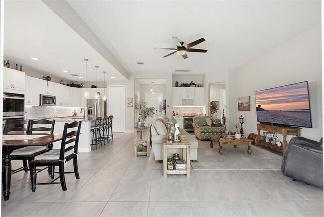 Building Photo - 108 Snowy Egret Way