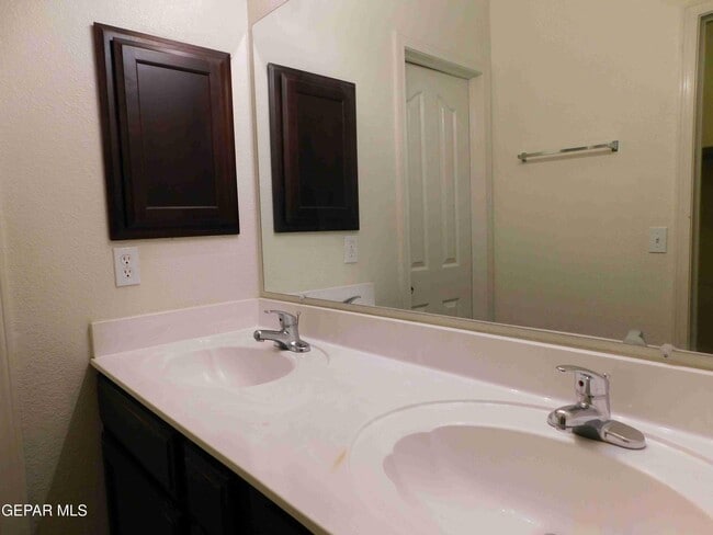 Building Photo - 14276 Rattler Point Dr