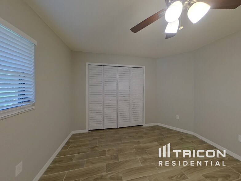 Building Photo - 2285 Rio De Janeiro Ave
