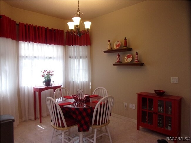 Building Photo - 3521 S Belgrave Dr