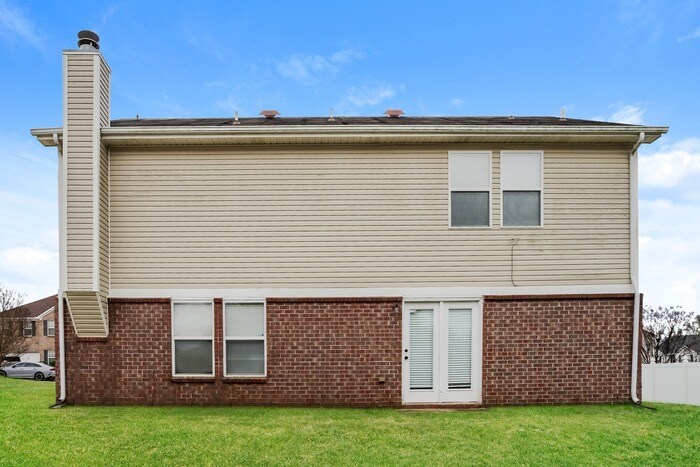 Building Photo - 318 Lena Cain Blvd