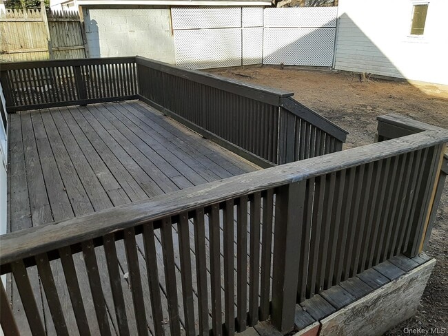 Building Photo - 1288 NY-9G