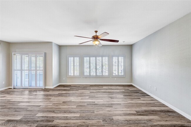 Building Photo - 11850 Tevare Ln