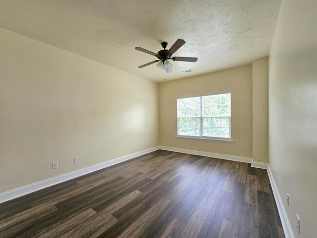 Building Photo - 3019 Kilknockie Dr