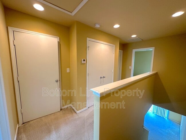 Building Photo - 313 River Clay Road