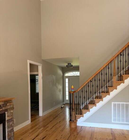 Building Photo - 17870 Broad Meadow Dr