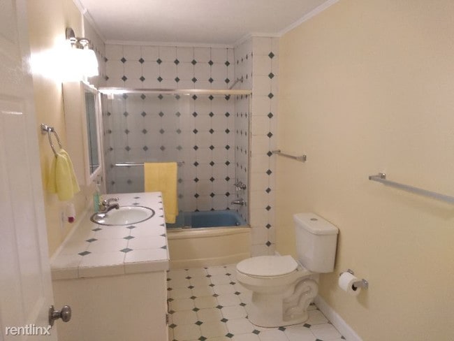 Building Photo - 3 br, 1 bath House - 1412 Walt Arney Rd