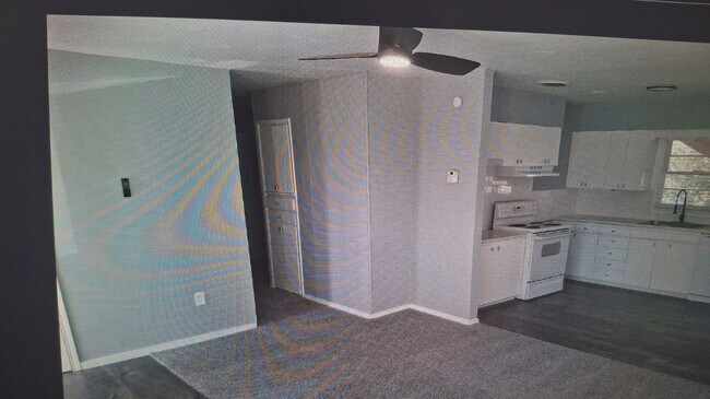 Building Photo - 2312 NW 35th St