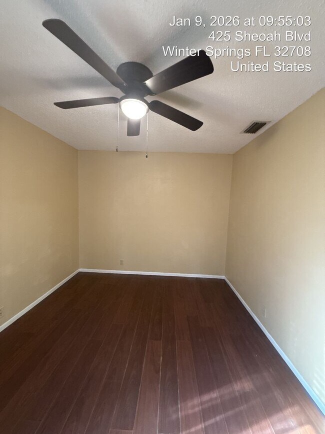 Building Photo - 427 Sheoah Blvd