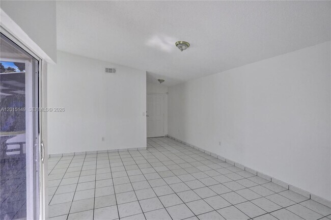 Building Photo - 11854 SW 210th St