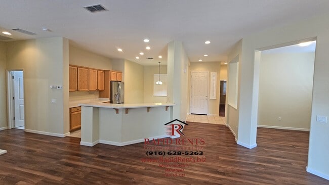 Building Photo - 2713 Robinson Creek Ln