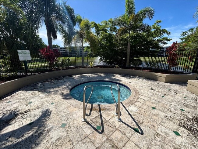 Building Photo - 1780 Palm Cove Blvd