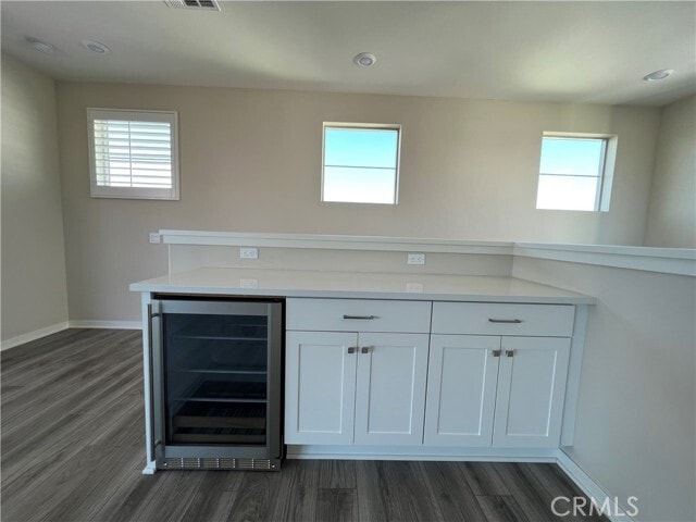 Building Photo - 110 Sculpture