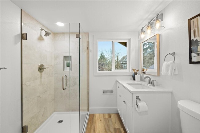 Building Photo - Beautifully Renovated 3-Bedroom Home with Private Fenced Yard