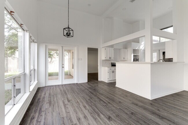 Dining Room - 18326 Autumn Trails Ln