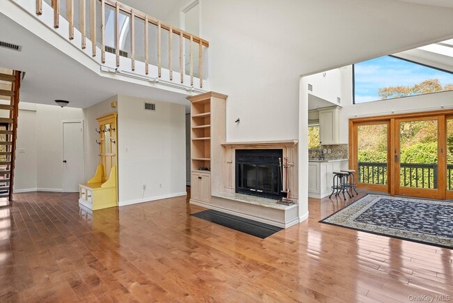 Building Photo - 59 Watchogue Ave