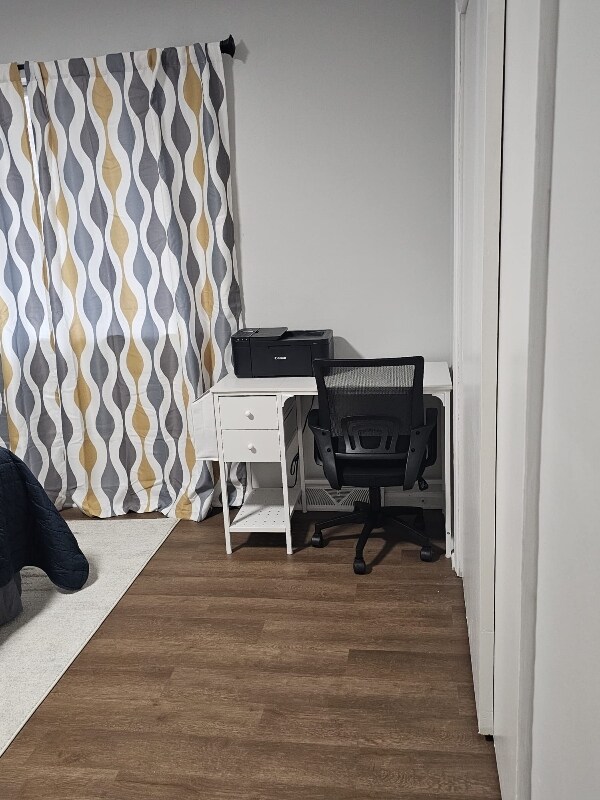 Building Photo - 822 Brownwood Dr NW