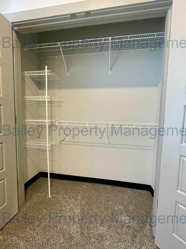Building Photo - 3814 Jett Ln