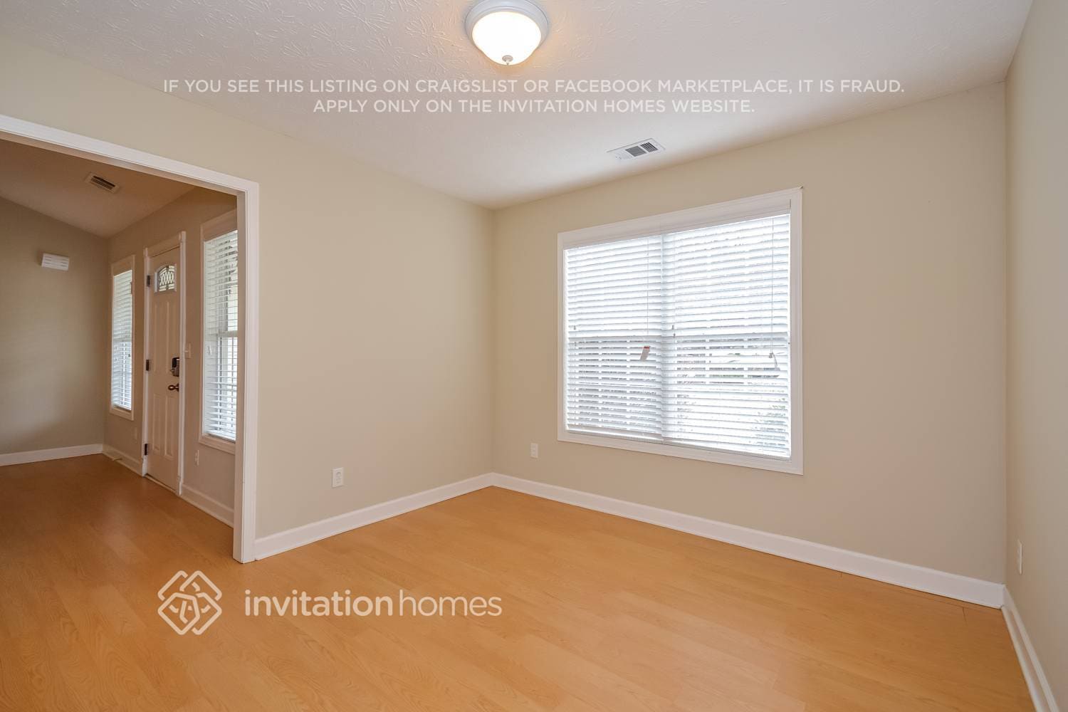 Building Photo - 2021 Bay Ct