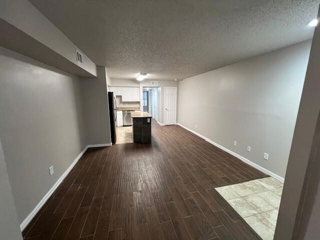 Building Photo - 1140 Marina Bay Dr