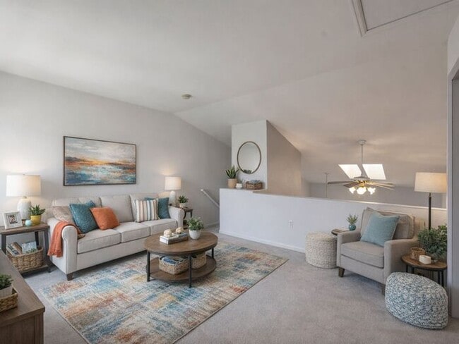 Building Photo - 1BR w/ Attached Garage & Balcony near Downtown Littleton